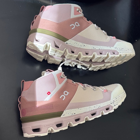 ON CLOUD WOMENS CLOUDTRAX 11W ROSE IVORY - Picture 5 of 5